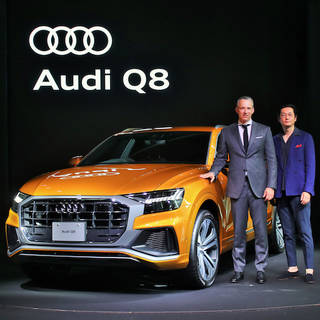 アウディ、新たなるフラッグシップSUV「Q8」発売｜Audi