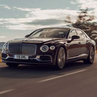 世界でも特別な一台──新型ベントレー フライングスパーに試乗｜Bentley