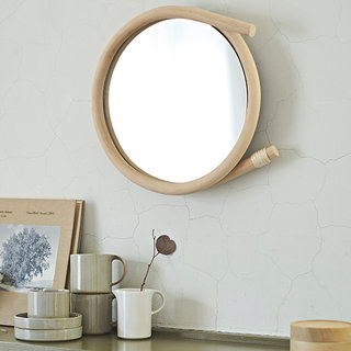 籐工芸の技術を用いた、壁掛けのミラー「wawa」にLサイズが登場｜nuskool 