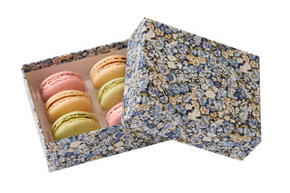 ラデュレの新作はボックスにリバティプリントを採用｜LADURÉE