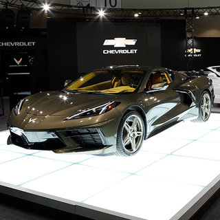ミドシップに生まれ変わった新型コルベットの予約受付を開始｜Chevrolet