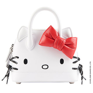バレンシアガ新作バッグはハローキティをフィーチャー｜BALENCIAGA