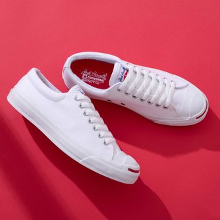 赤と白のあざやかなコントラストが魅力的なコンバース「JACK PURCELL CLA RH」｜CONVERSE
