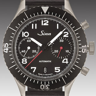 伝説のクロノグラフを継承した待望の新作「158 パイロットクロノグラフ」｜Sinn