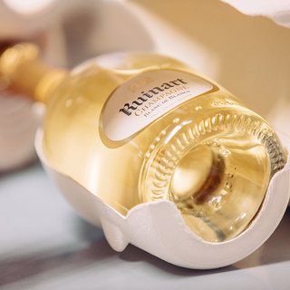 世界最古のシャンパーニュメゾン「ルイナール」がサステナブルパッケージを発表｜Ruinart