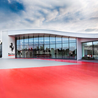 マラネロとモデナのフェラーリ・ミュージアムが再開｜Ferrari