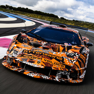 ランボルギーニ のサーキット専用ハイパーカー「SCV12」が今夏デビューへ｜Lamborghini
