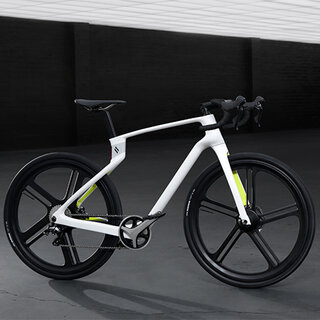 最新の3Dプリントで、夢のカーボン自転車を安価にイージーオーダー！