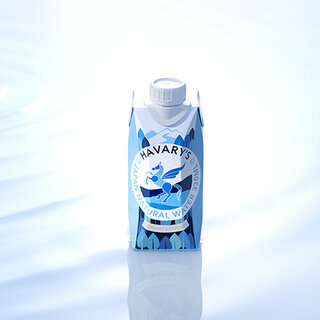 「ハバリーズ」が提案する、持ち運びできる紙パックのナチュラルウォーター｜DESIGN