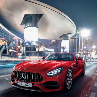 メルセデスAMG GT、エンジンをパワーアップするなど一部改良を実施｜Mercedes AMG