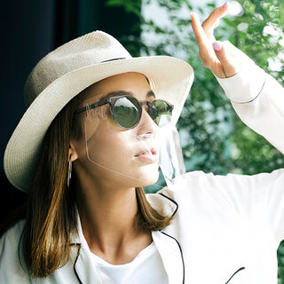 熱中症対策にも。メガネに装着して飛沫拡散を防止する「グラスマスク」｜KAGOMEDIA