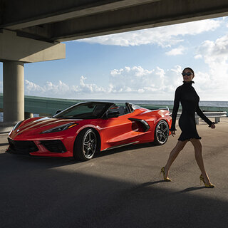 コルベット初のハードトップを採用したコンバーチブルモデル導入｜Chevrolet