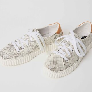 “日本の革靴”の誕生150周年を記念したイベントが渋谷スクランブルスクエアで開催｜FASHION 