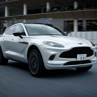まさに背の高いアストンマーティン──アストンマーティンDBXに試乗｜ASTON MARTIN