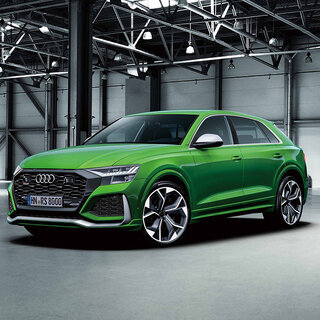 アウディのフラッグシップSUV「Q8」によりスポーティなRSモデルを追加｜Audi