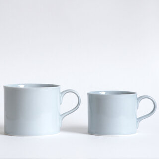 陶芸家 ヨナス・リンドホルムが探求するマグカップを日本の職人技で実現｜ Axel 