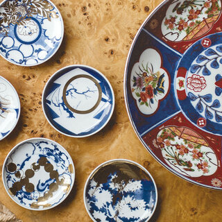 有田地方の絵付けを現代的解釈で。不完全という名の豆皿コレクション｜amabro 