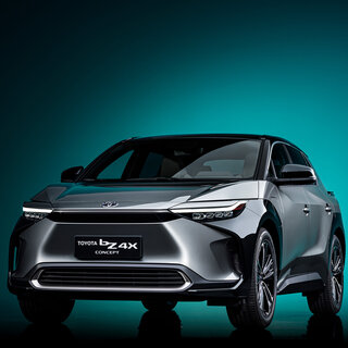 トヨタ、スバルと共同開発した新EVシリーズの第1弾「bZ4X」コンセプトを初披露｜Toyota