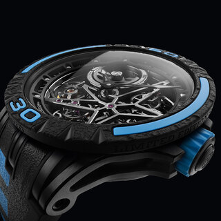 ロジェ・デュブイとピレリの高度なエンジニアリングが融合した新作「エクスカリバー スパイダー ピレリ」｜ROGER DUBUIS