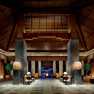 クラブラウンジを新設！「ザ・リッツ・カールトン沖縄」の実力やいかに!?｜TRAVEL