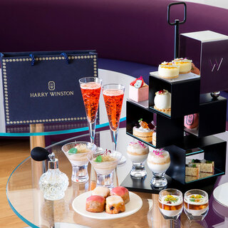 ハリー・ウィンストンとコラボレートした煌めく宝石のようなアフタヌーンティー｜W Osaka