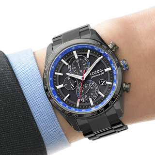 シチズン アテッサが、日産フェアレディZと想いをシンクロ。コラボレーションが実現｜CITIZEN