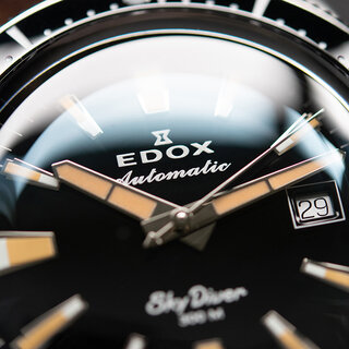 世紀をまたいで明かされた極秘開発の逸話を残す限定アイテム｜EDOX