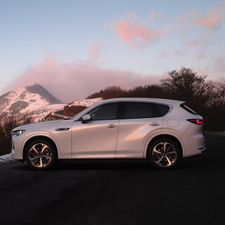 マツダ初のPHEVとなる新型クロスオーバーSUV、CX-60を欧州で初披露｜MAZDA 