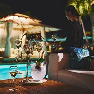  石垣の夜が変わる！　ナイトプール with ペリエ ジュエ｜ANA INTERCONTINENTAL ISHIGAKI RESORT