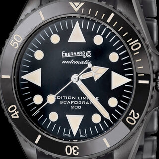 オールブラック＆ヴィンテージベージュ。時計界の最旬トレンドを盛り込んだ限定モデル｜EBERHARD