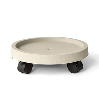 排水用のスペースとキャスター付き。ユーザー思いのプランター用トレー｜amabro