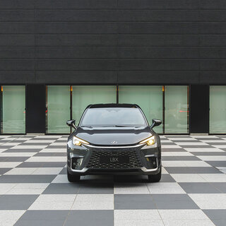 レクサス、新型モデルを一挙に日本初公開｜LEXUS