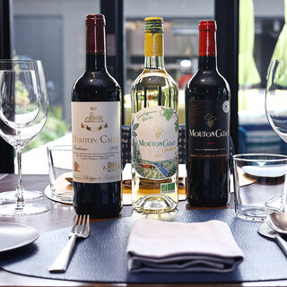 手の届く本物。ムートン・カデが表現するボルドーワインの伝統と革新