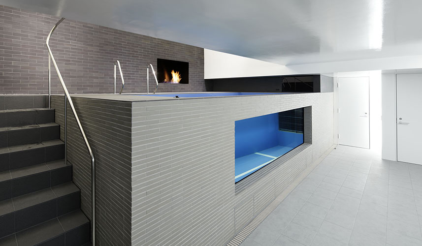 プライベート空間でスイムトレーニングができる「AQUALAB」｜LOUNGE　ギャラリー