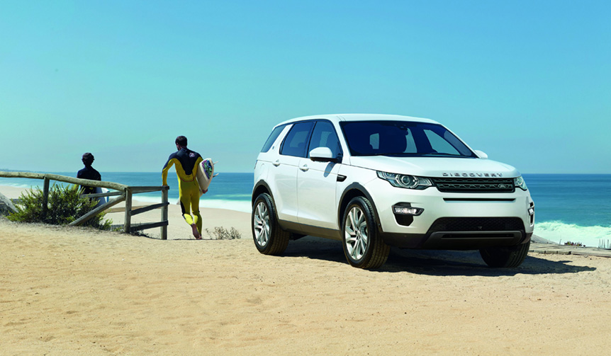 ランドローバー70周年を祝うディスカバリースポーツの特別仕様車|Land Rover