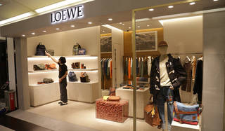 ロエベが阪急メンズ大阪にショップをリニューアルオープン｜LOEWE