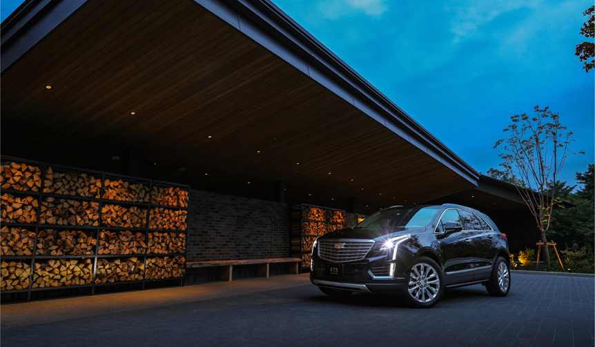 XT5クロスオーバー日本上陸1周年を祝う特別仕様車｜Cadillac