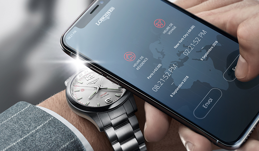 スマホアプリでGMT機能をフラッシュ操作するコンクエストV.H.P.|LONGINES
