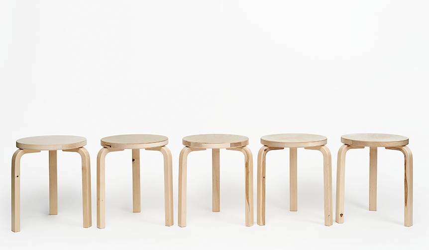 「FIN/JPNフレンドシップ コレクション」第一弾のスツールに注目｜Artek