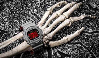 エッジが効いた遊び心満載のG-SHOCKトリプルネームコラボモデル｜CASIO