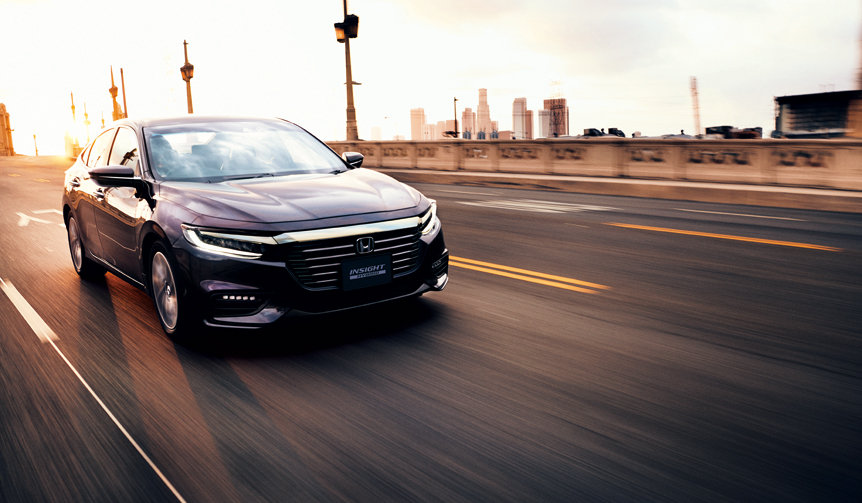 ミドルセダンになった3代目インサイト登場｜Honda