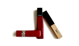 連載・藤原美智子 2018年12月｜進化したマットな赤口紅