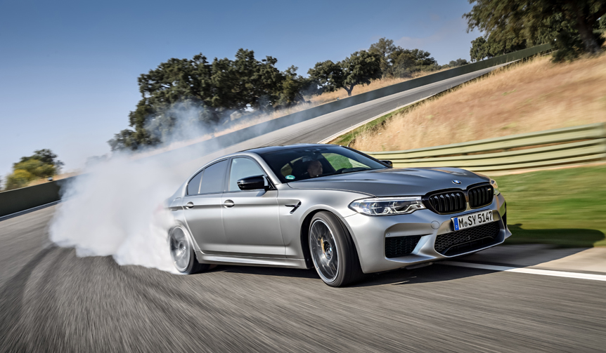 サーキット走行性能を高めたM5コンペティション誕生|BMW