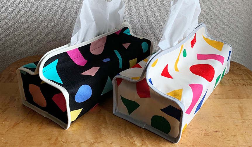 80年代やポストモダン期のデザインを現代風にアレンジ｜Swimsuit Department