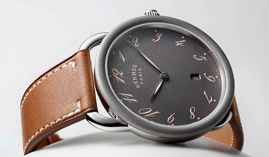 抑制が効いたフレンチシック。そしてエレガントな新作「アルソー 78」|HERMÈS