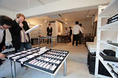 アイウェア3ブランド合同展（1）『YELLOWS PLUS／イエローズ・プラス』