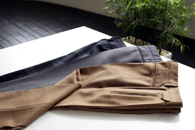 「INCOTEX」の新作トラウザーズ、どこよりも早く先行予約販売スタート！