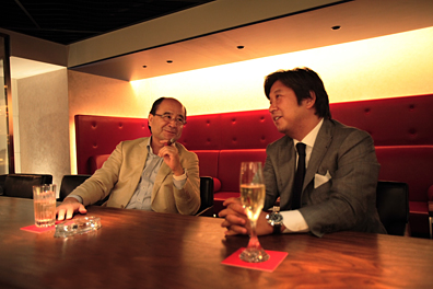 （4）バカラ パシフィック 小川 博さん「B barで語らう」