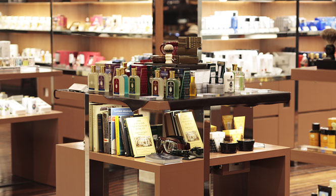 5月6日（火・祝）まで、伊勢丹メンズ館1階コスメコーナーに出店中