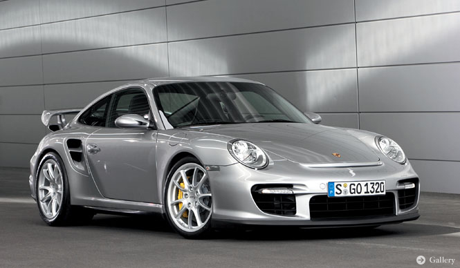 ポルシェ911 GT2|最強のパワーを誇る「911」